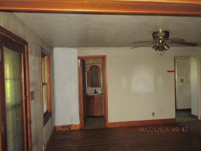 02045 County Road 681, Geneva Twp, MI 49056