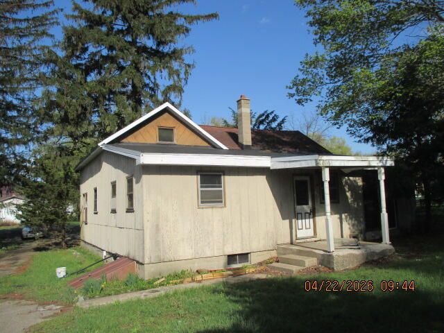 02045 County Road 681, Geneva Twp, MI 49056