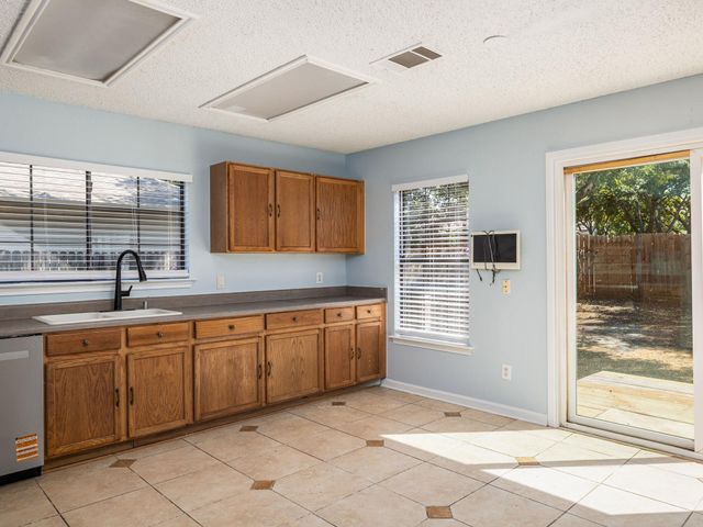 3401 Settlement DR, Round Rock, TX 78665