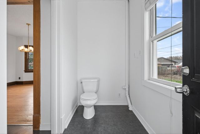 344 6th Avenue S, South Saint Paul, MN 55075