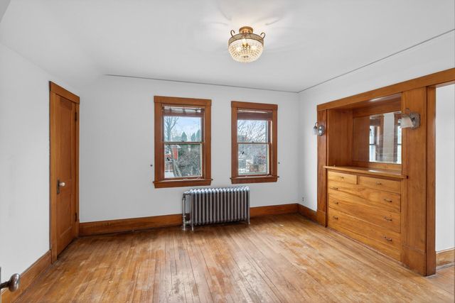 344 6th Avenue S, South Saint Paul, MN 55075