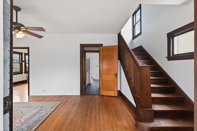 344 6th Avenue S, South Saint Paul, MN 55075