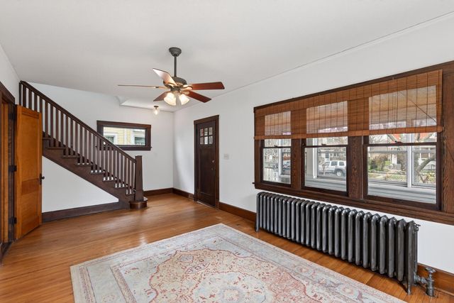 344 6th Avenue S, South Saint Paul, MN 55075