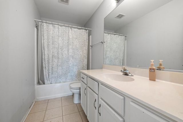 3702 Fiday Road, Joliet, IL 60431