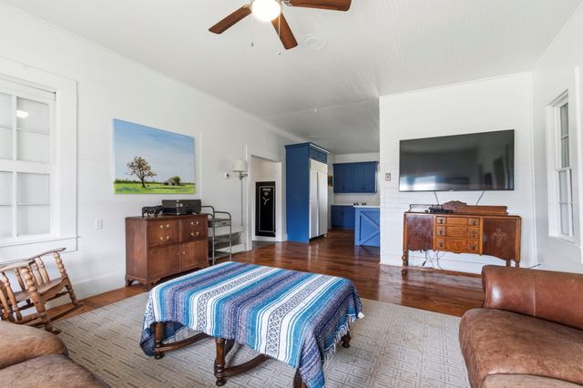 3750 County Road 185, Anderson, TX 77830