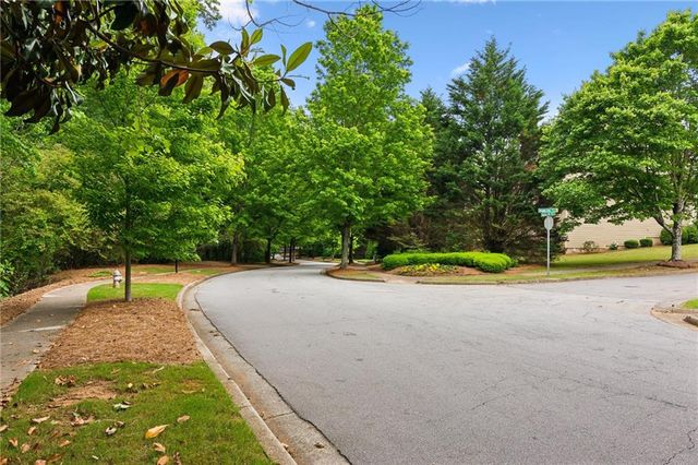 4092 Suwanee Mill Drive, Buford, GA 30518