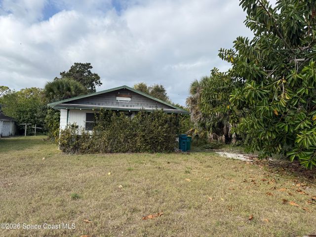1806 Pine Street, Melbourne, FL 32901