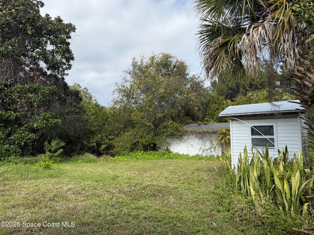 1806 Pine Street, Melbourne, FL 32901