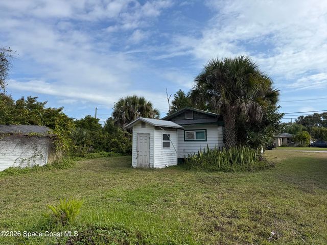 1806 Pine Street, Melbourne, FL 32901
