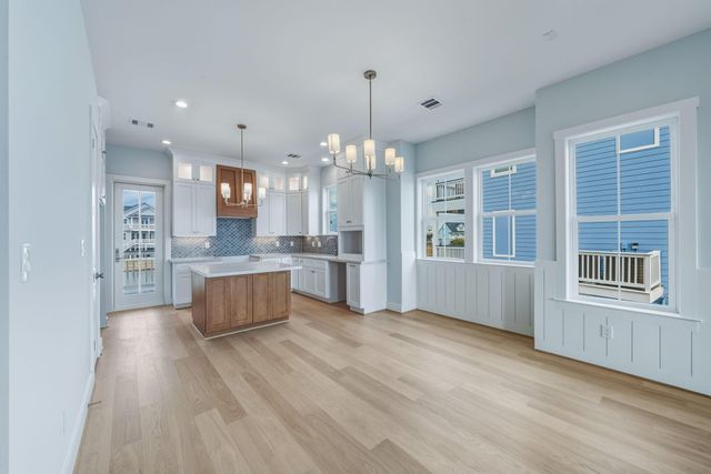 4011 Estuary Court, Galveston, TX 77554
