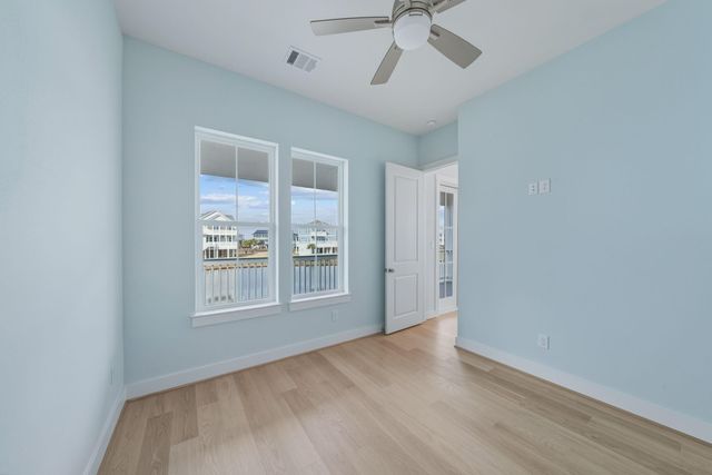 4011 Estuary Court, Galveston, TX 77554