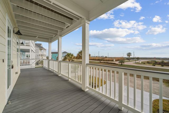 4011 Estuary Court, Galveston, TX 77554