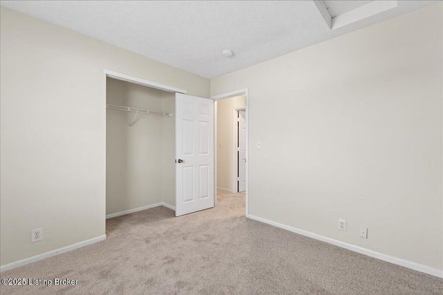 6508 Hunters Creek Blvd, Louisville, KY 40258