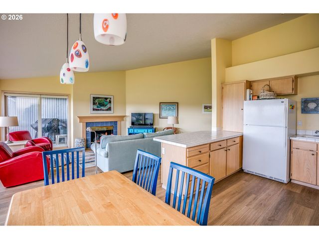 1987 GEARHART GREEN Dr 704, Gearhart, OR 97138