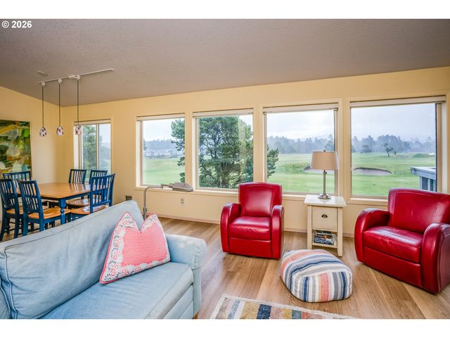 1987 GEARHART GREEN Dr 704, Gearhart, OR 97138