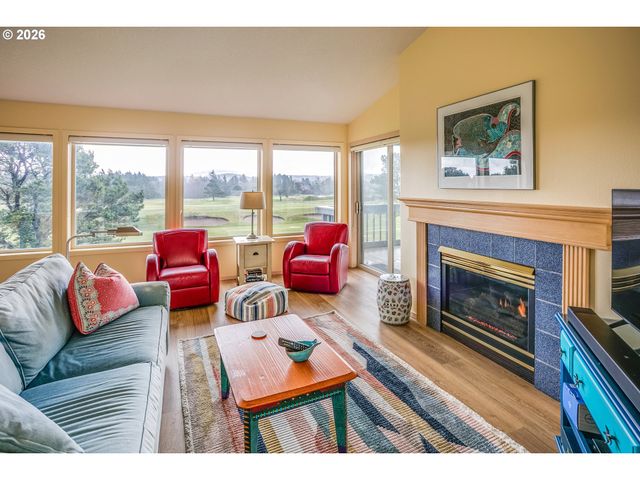 1987 GEARHART GREEN Dr 704, Gearhart, OR 97138