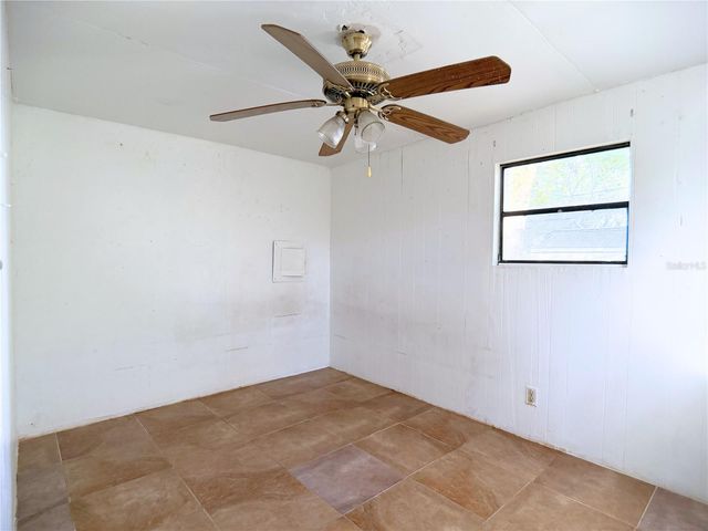 18274 SE 22ND PLACE, Silver Springs, FL 34488