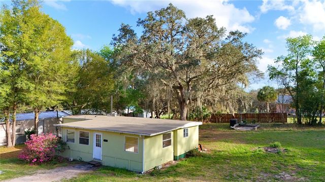 18274 SE 22ND PLACE, Silver Springs, FL 34488
