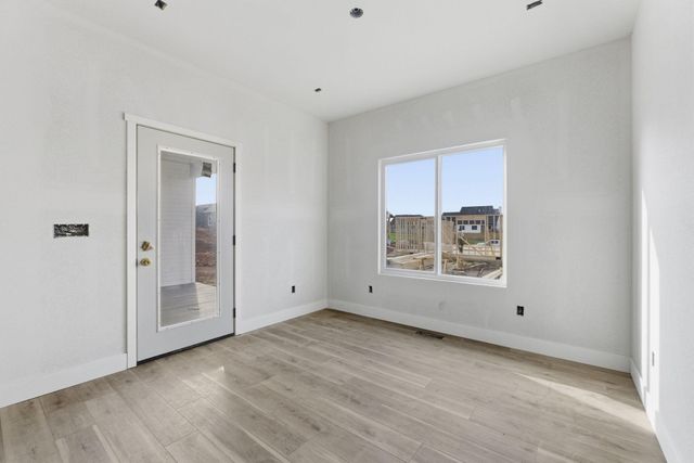 148 E Kelce Lane, Republic, MO 65738