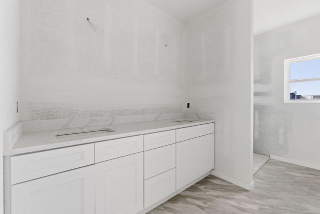 148 E Kelce Lane, Republic, MO 65738