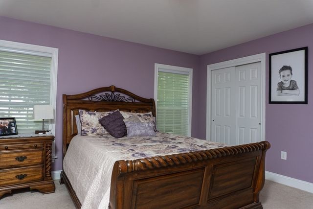 4 Leslie Court, Rockland, MA 02370