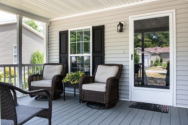 4 Leslie Court, Rockland, MA 02370