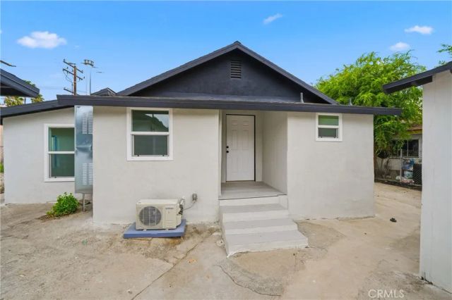 1279 Vine, San Bernardino, CA 92411