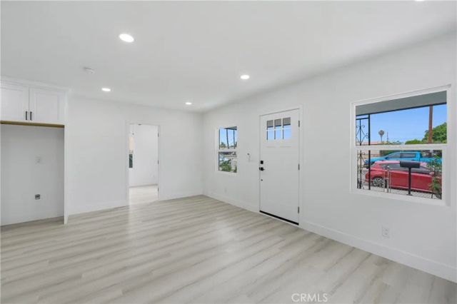 1279 Vine, San Bernardino, CA 92411