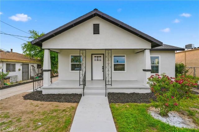 1279 Vine, San Bernardino, CA 92411