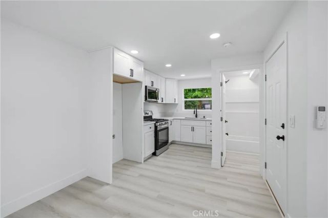 1279 Vine, San Bernardino, CA 92411