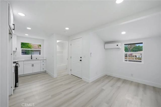 1279 Vine, San Bernardino, CA 92411