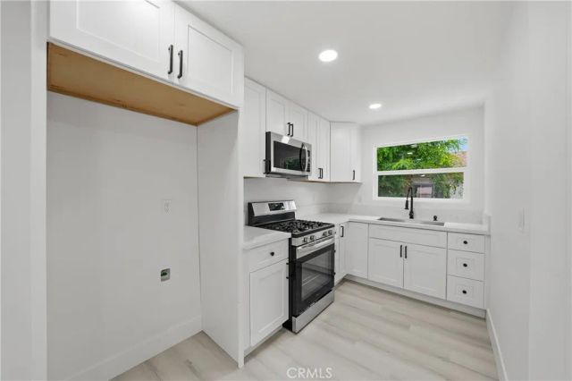 1279 Vine, San Bernardino, CA 92411