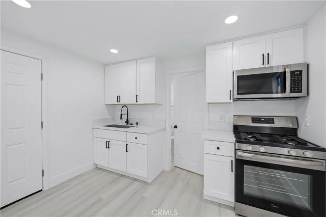 1279 Vine, San Bernardino, CA 92411