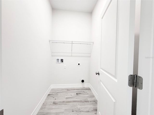 30280 W BLUEBELL AVENUE, Eustis, FL 32736