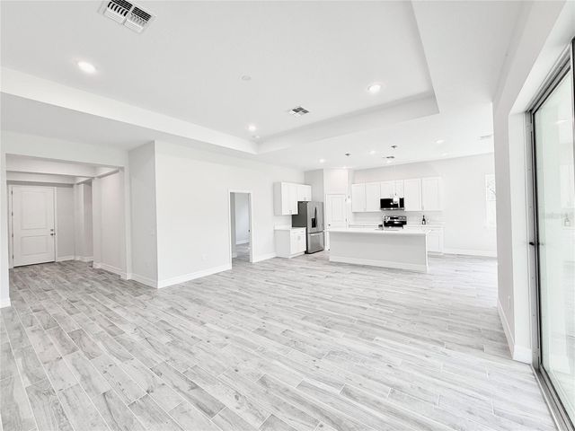 30280 W BLUEBELL AVENUE, Eustis, FL 32736