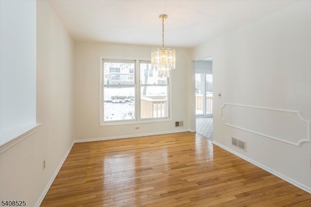 4 Updike Ave, Hillsborough Twp., NJ 08844