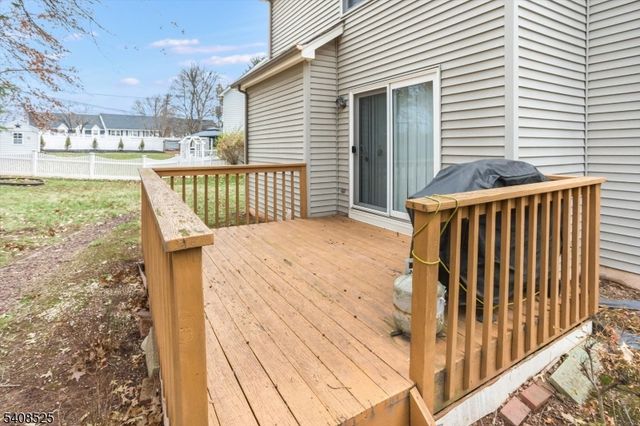 4 Updike Ave, Hillsborough Twp., NJ 08844