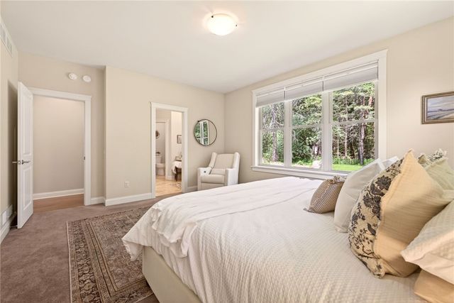 1537 Cranberry Pond, Victor, NY 14564