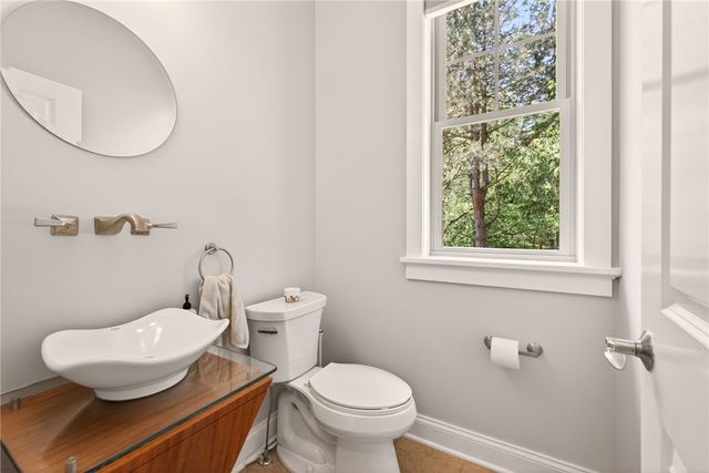 1537 Cranberry Pond, Victor, NY 14564