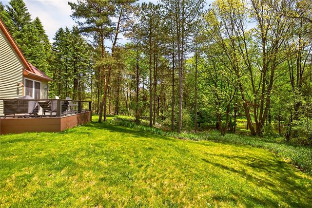 1537 Cranberry Pond, Victor, NY 14564