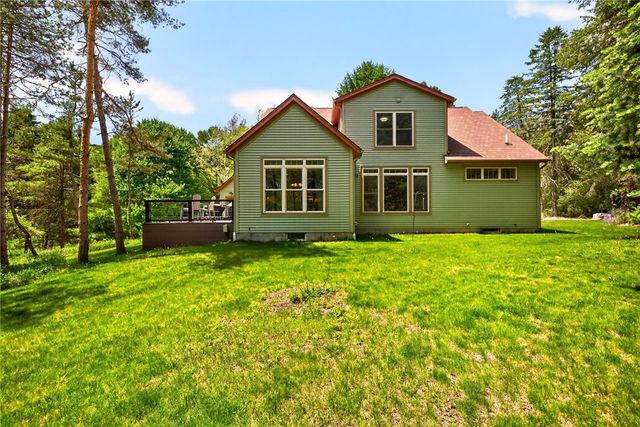 1537 Cranberry Pond, Victor, NY 14564
