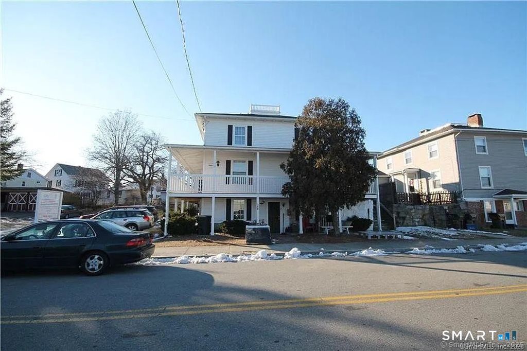 28 Reed Street 1, New London, CT 06320