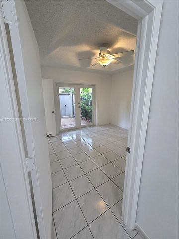 306 NW 114th Avenue 3-101, Sweetwater, FL 33172