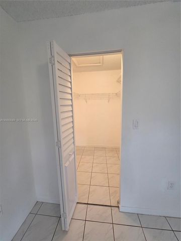 306 NW 114th Avenue 3-101, Sweetwater, FL 33172