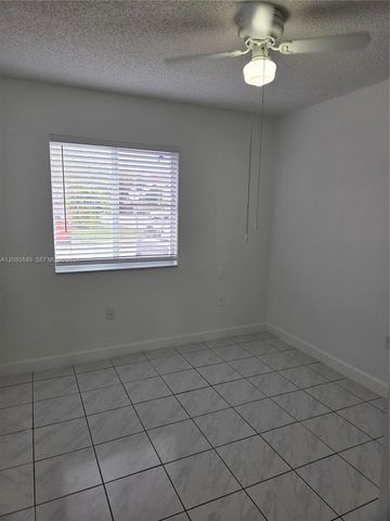 306 NW 114th Avenue 3-101, Sweetwater, FL 33172