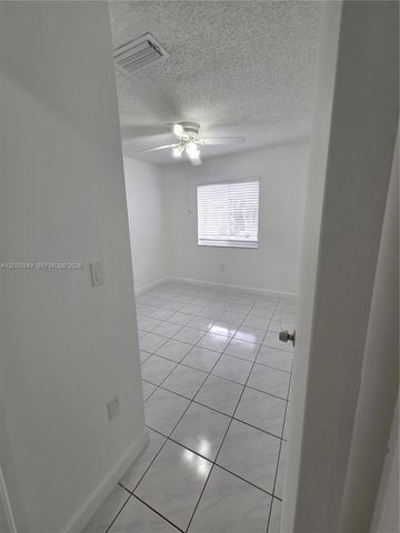 306 NW 114th Avenue 3-101, Sweetwater, FL 33172