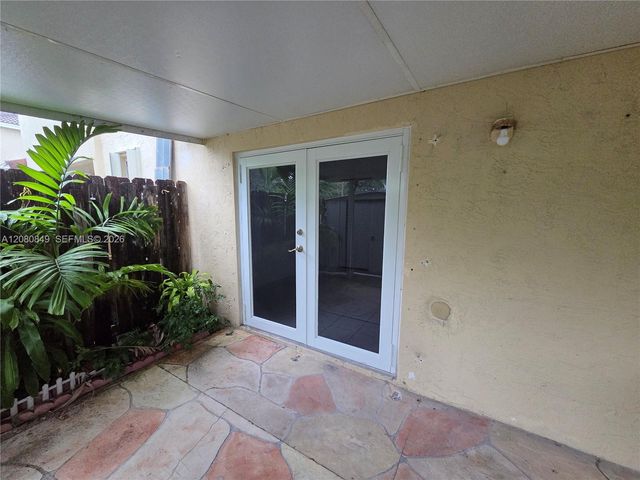306 NW 114th Avenue 3-101, Sweetwater, FL 33172