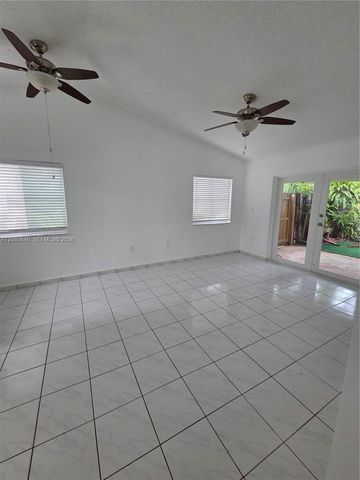 306 NW 114th Avenue 3-101, Sweetwater, FL 33172
