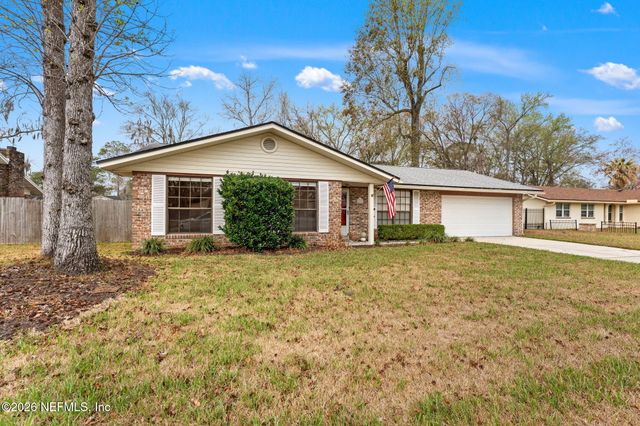 222 BEECHWOOD Court, Orange Park, FL 32073