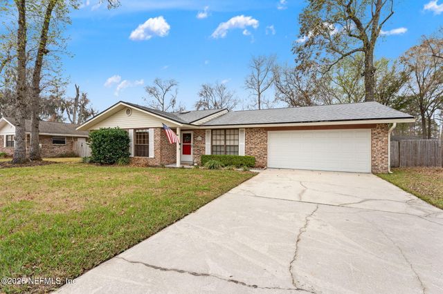 222 BEECHWOOD Court, Orange Park, FL 32073